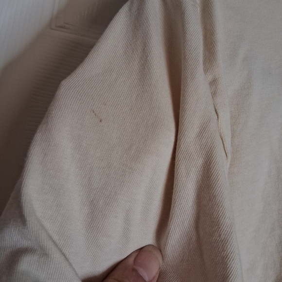 Life is Good Women’s Cream V-Neck Crusher Graphic Tee 100 % Cotton SZ XL - Picture 6 of 7